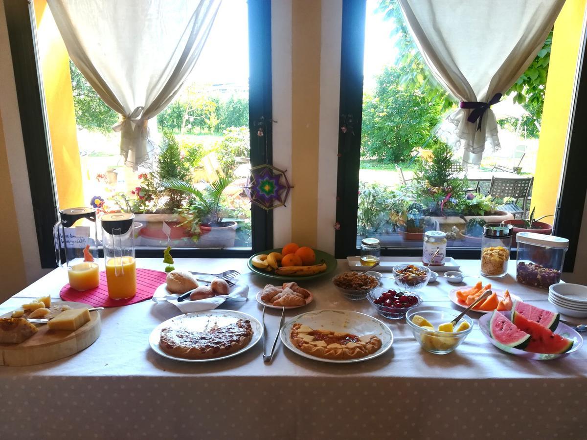 Agriturismo Ca' Del Ferro Zevio ภายนอก รูปภาพ